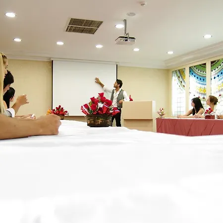 Hotel Yuksel Estambul