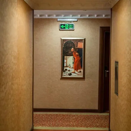 Yuksel Hotel Estambul