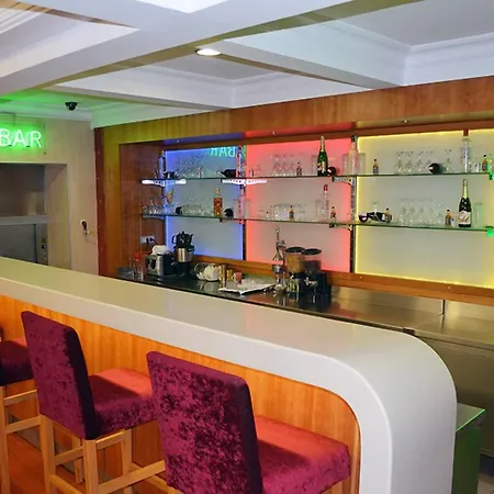 Yuksel Hotell