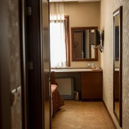 Yuksel Hotel