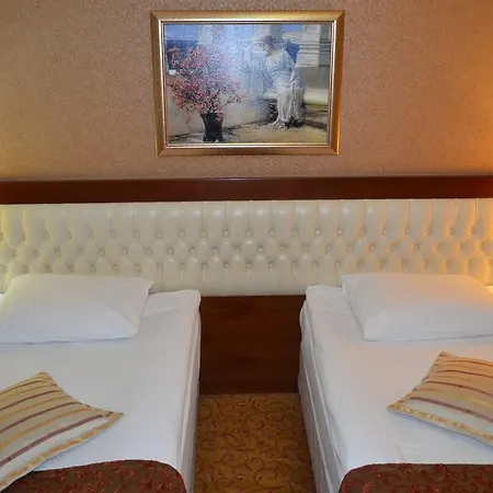 Yuksel Hotel 3*