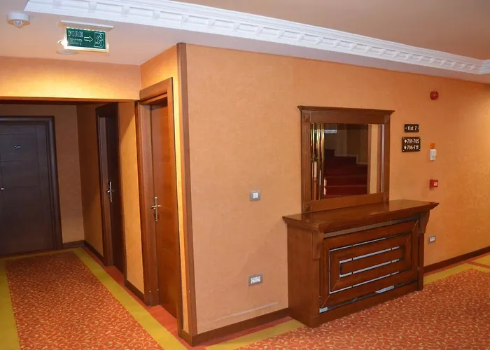 余克塞尔旅馆 酒店 3*